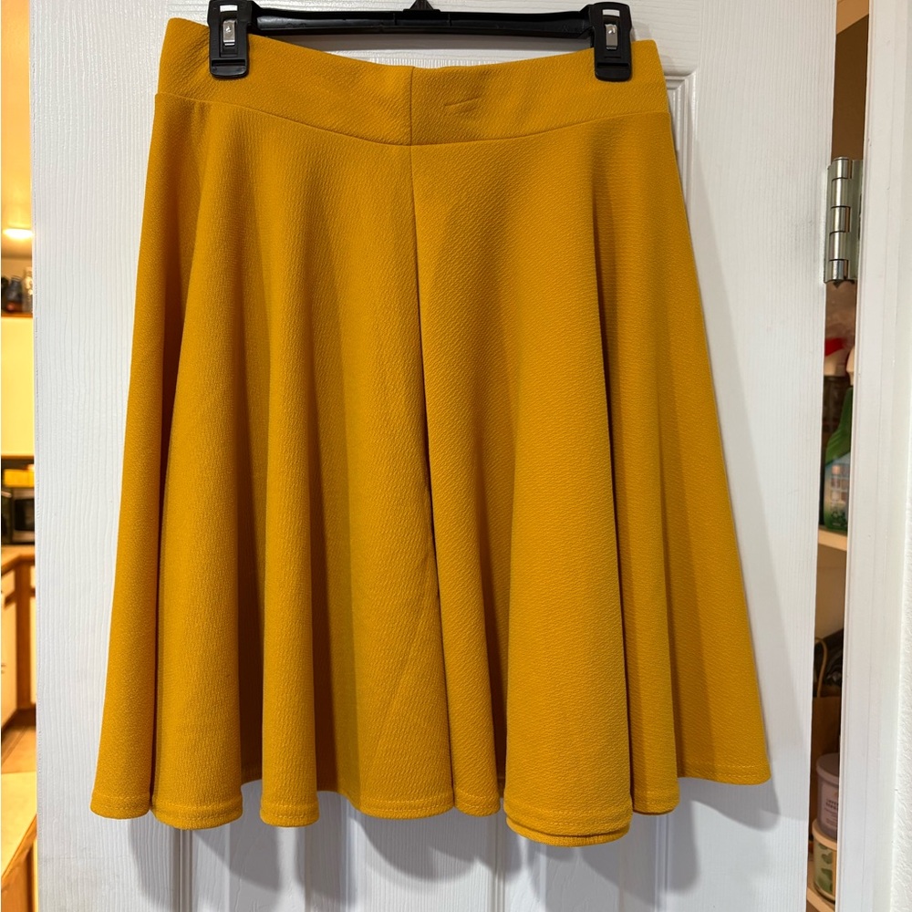 Mustard Yellow Knee Length Skirt - Picture 2 of 7
